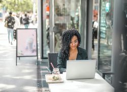 個人事業主でももらえる助成金をご紹介。相談はどこにすればいい？